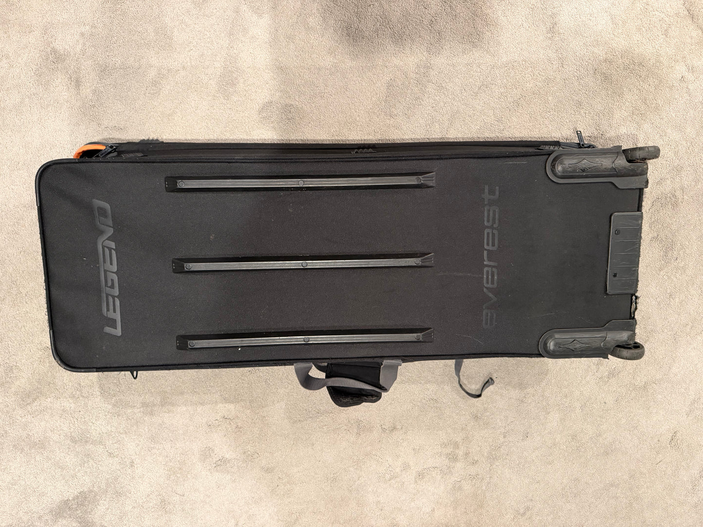 Legend 44 inch Bow Case